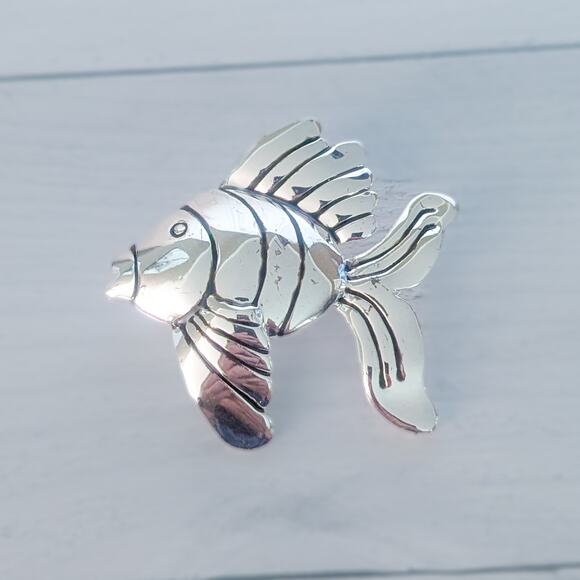 Vintage Jewelry - Vintage Brooch / Pendant Extra Large Silver Tone Fish Statement 2.25" x 2 & 3/8"